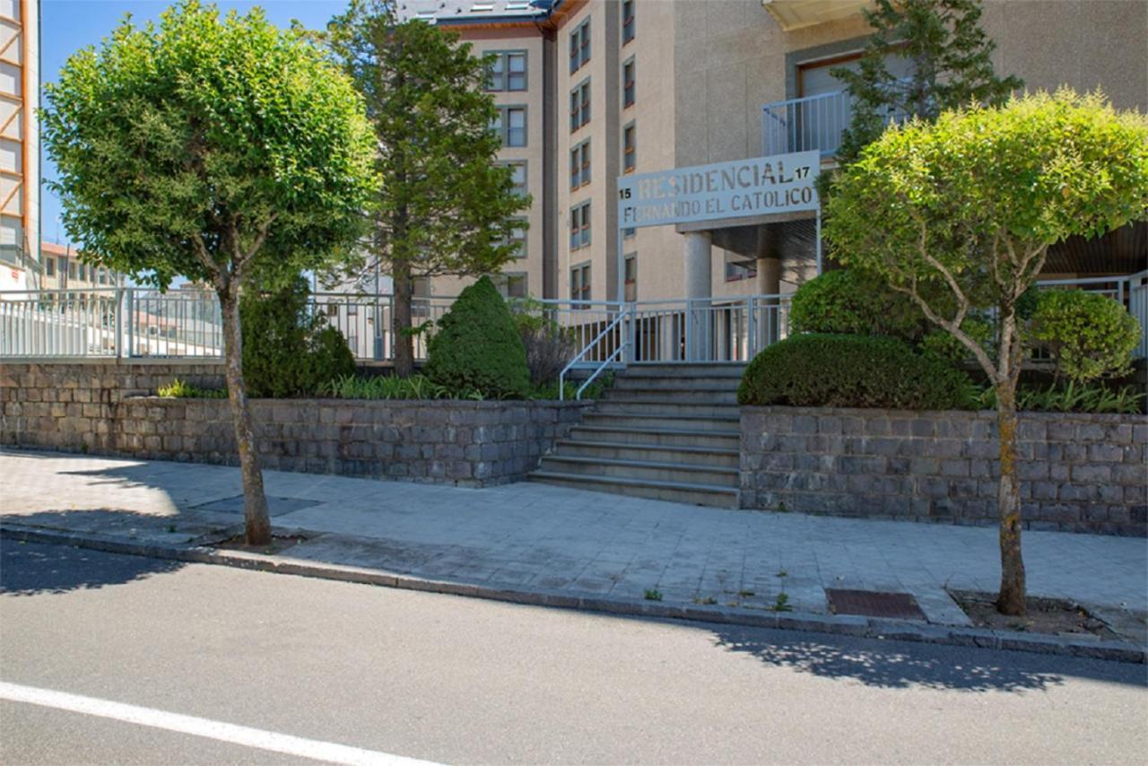 Apartamento Jaca Apartment Екстериор снимка